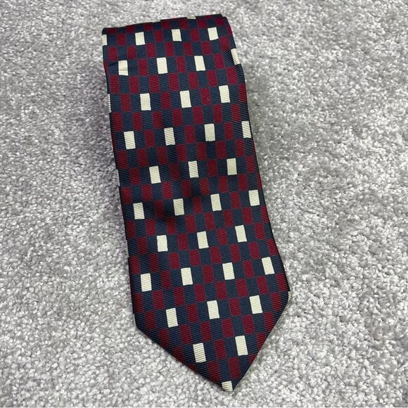 Brooks Brothers Silk Tie Red Blue Cream Business Office - Picture 1 of 6